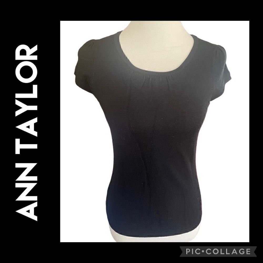 Ann Taylor Petites Shirt Sleeve Black Sweater Size Small